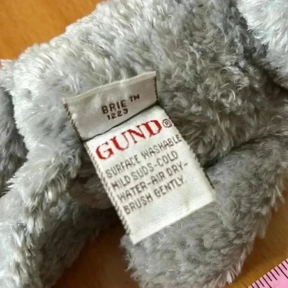 NEW Gund Brie Gray Mouse Bean Bag Plush Stuffed Animal Toy Vintage Cute Whiskers - Picture 4 of 6
